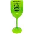 Taça de Vinho Verde Neon